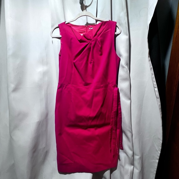 Tahari Red Twist Neck Sheath Dress Sleeveless Career Cocktail Size 12 - Picture 6 of 10